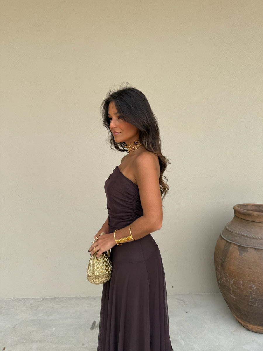 Valentina | Vestido Largo de Tul Escote Bardot – Marrón
