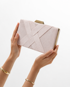 Clutch trenzado rosa