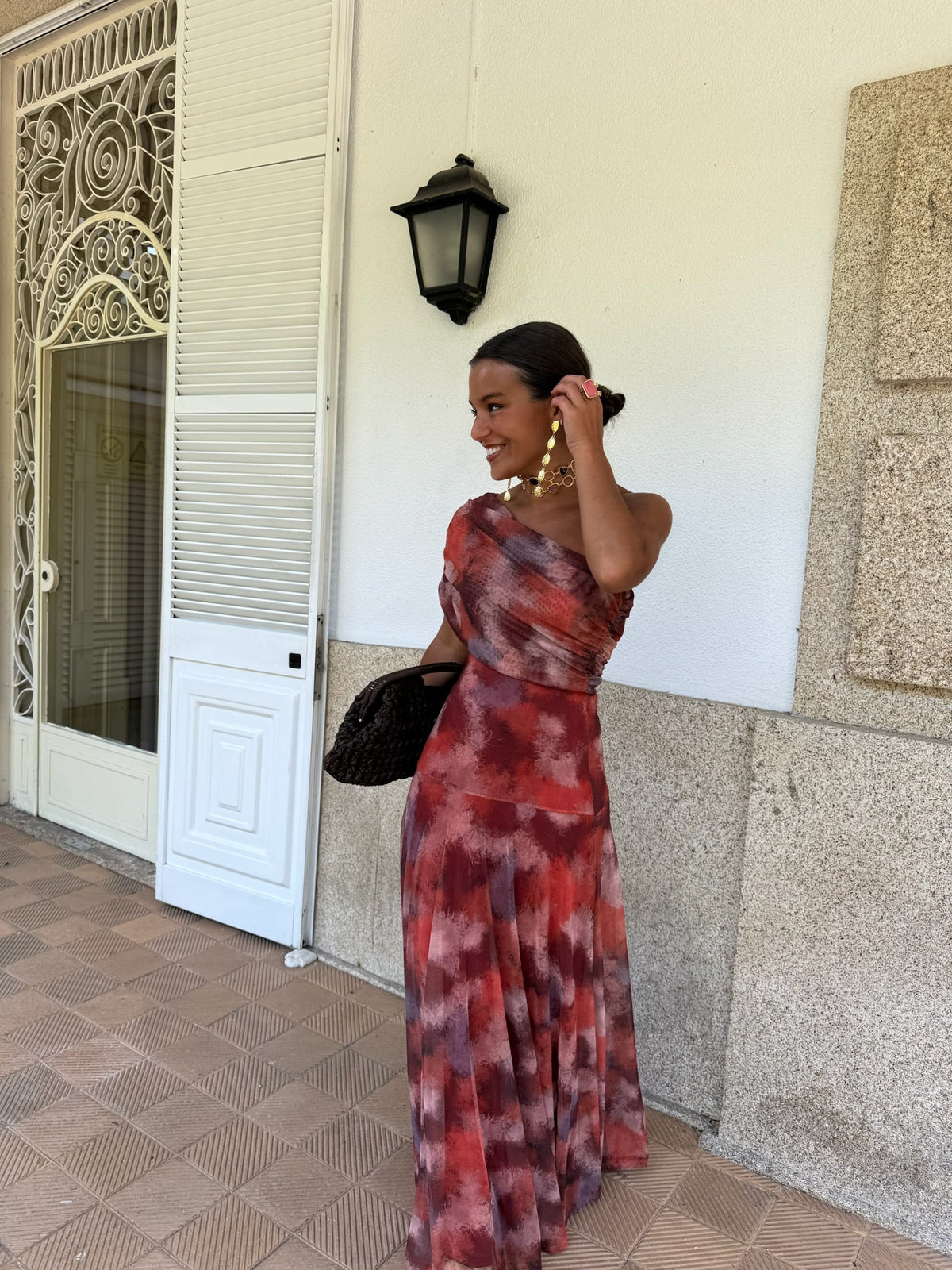 Valentina | Vestido Largo de Tul Escote Bardot – Rojo