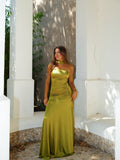 Vestido vuelo entrelazado oliva