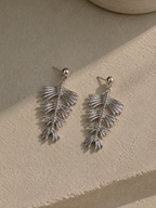 Pendientes palmera plateada