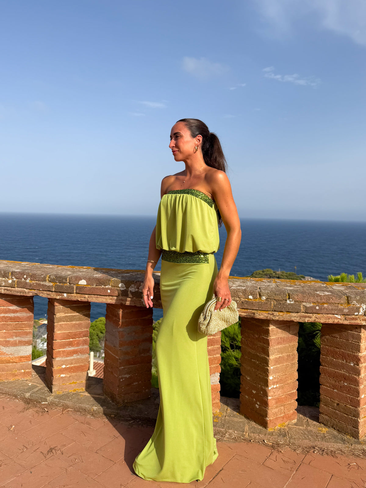 Vestido largo palabra glitter oliva