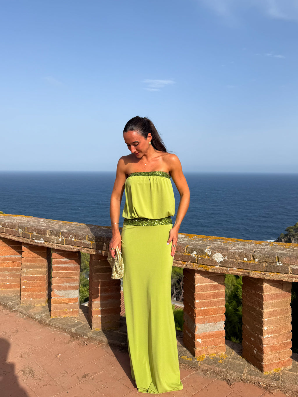 Vestido largo palabra glitter oliva