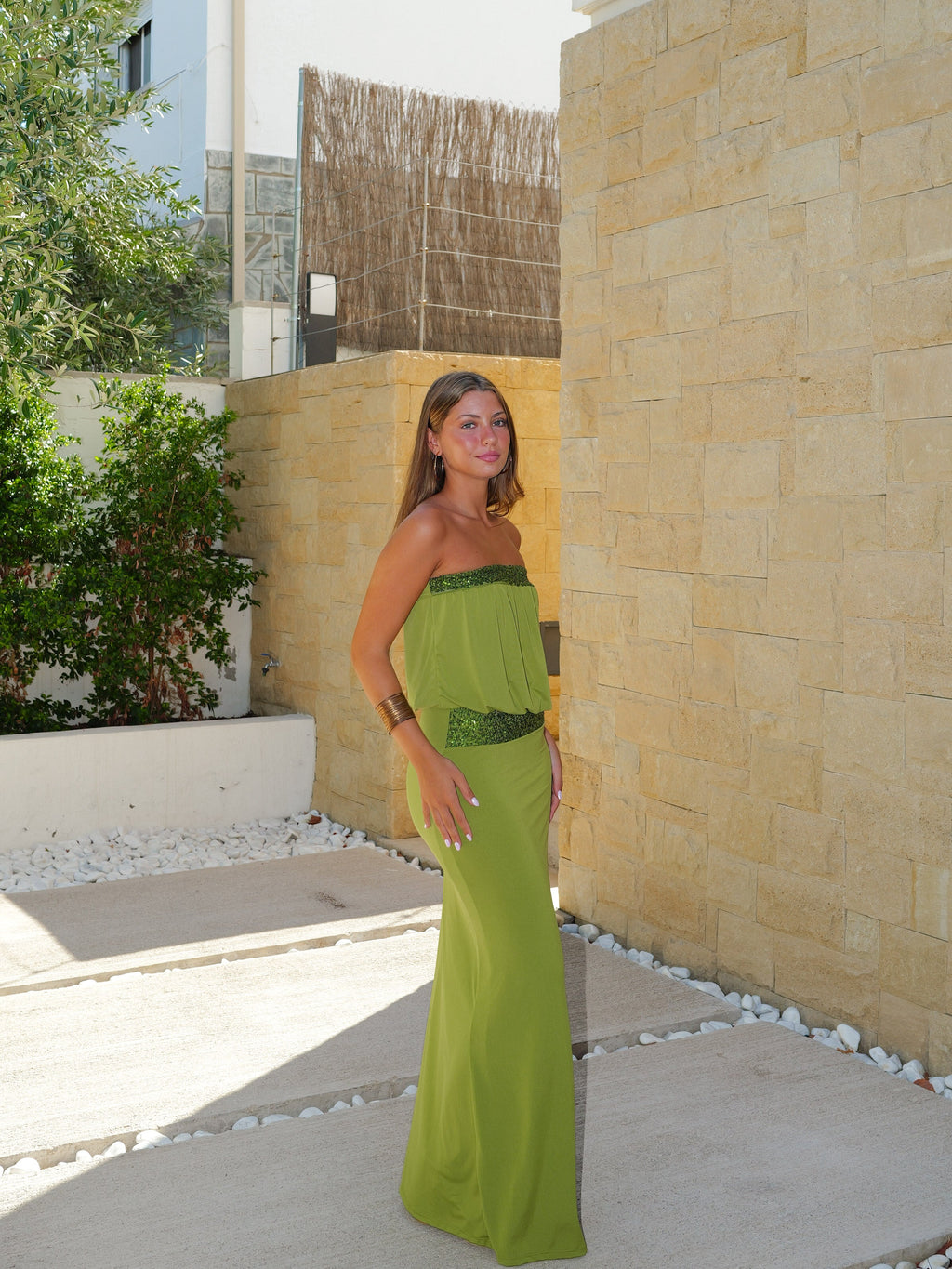 Vestido largo palabra glitter oliva