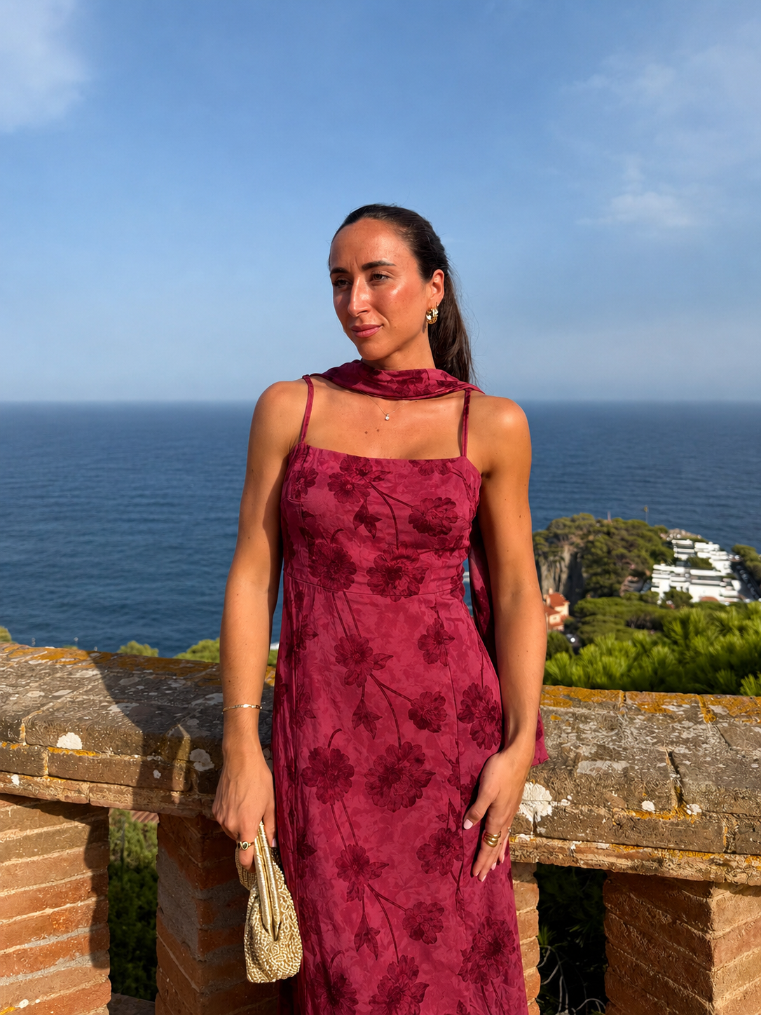 Vestido georgette estampado burdeos