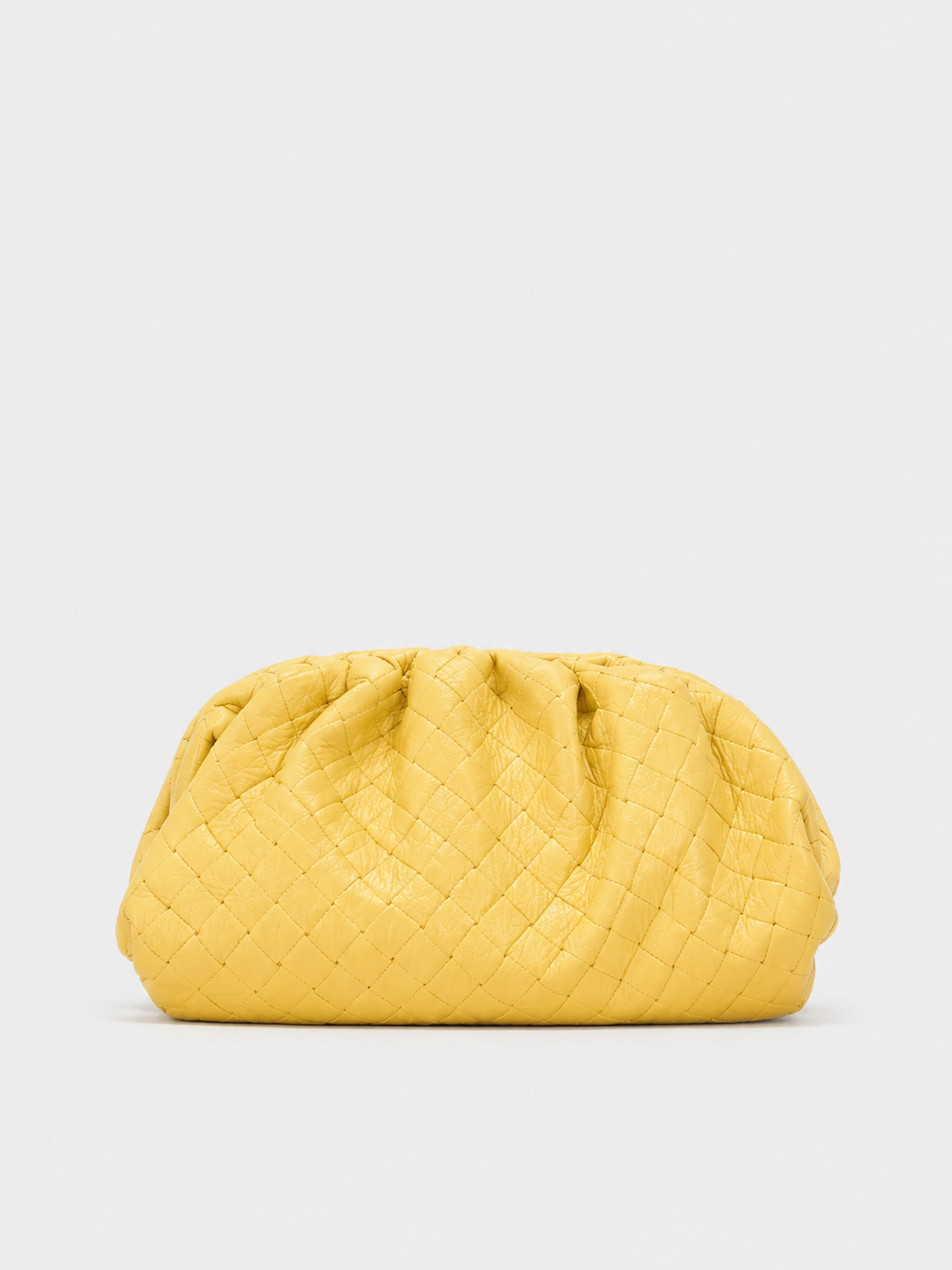 Clutch piel bombonera detalle amarillo