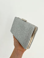 Clutch brillos plateado efecto